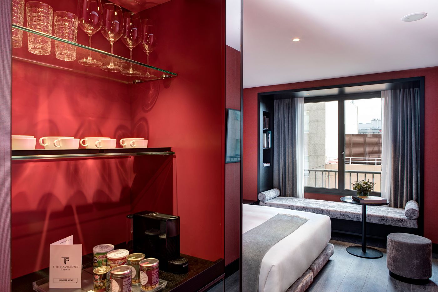 The-Pavilions-Madrid-Room-20