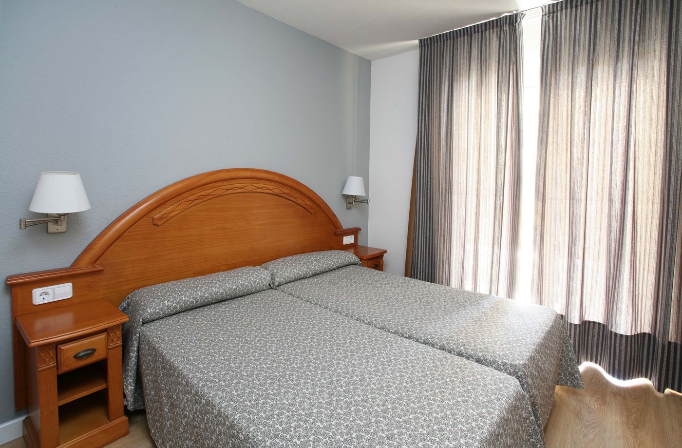 Jardines-del-Plaza-Room-13