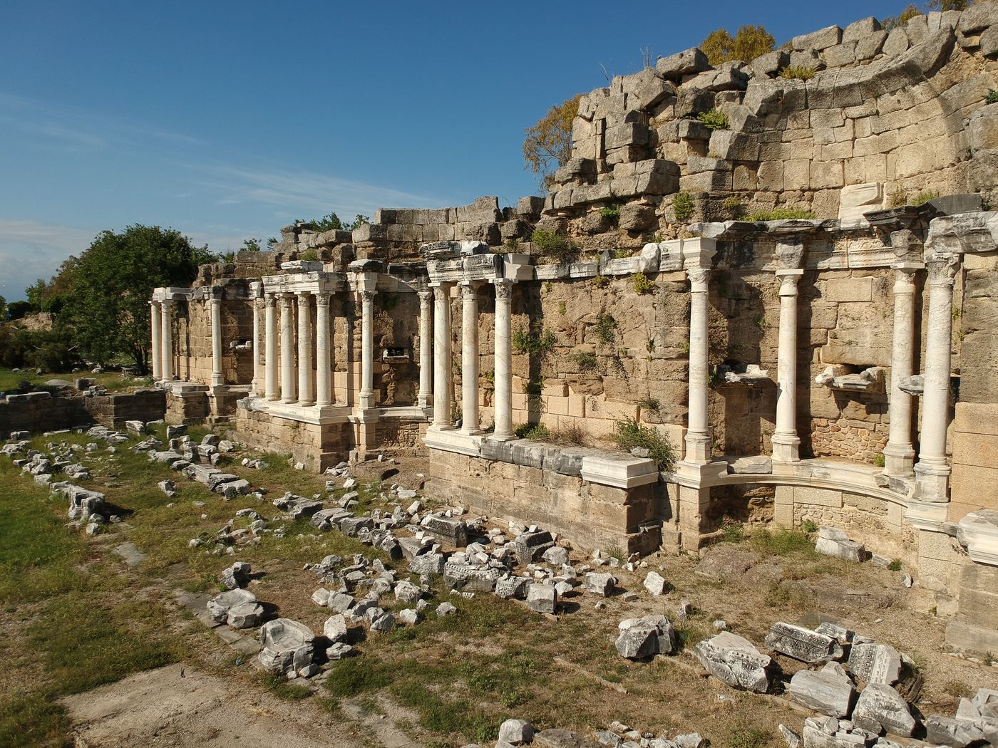 Semoris-Hotel-Sports-and-Entertainment-18