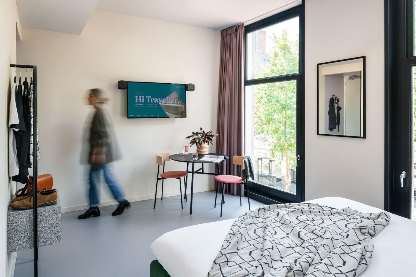 Unplugged-Netherlands-ROTTERDAM-Room-9