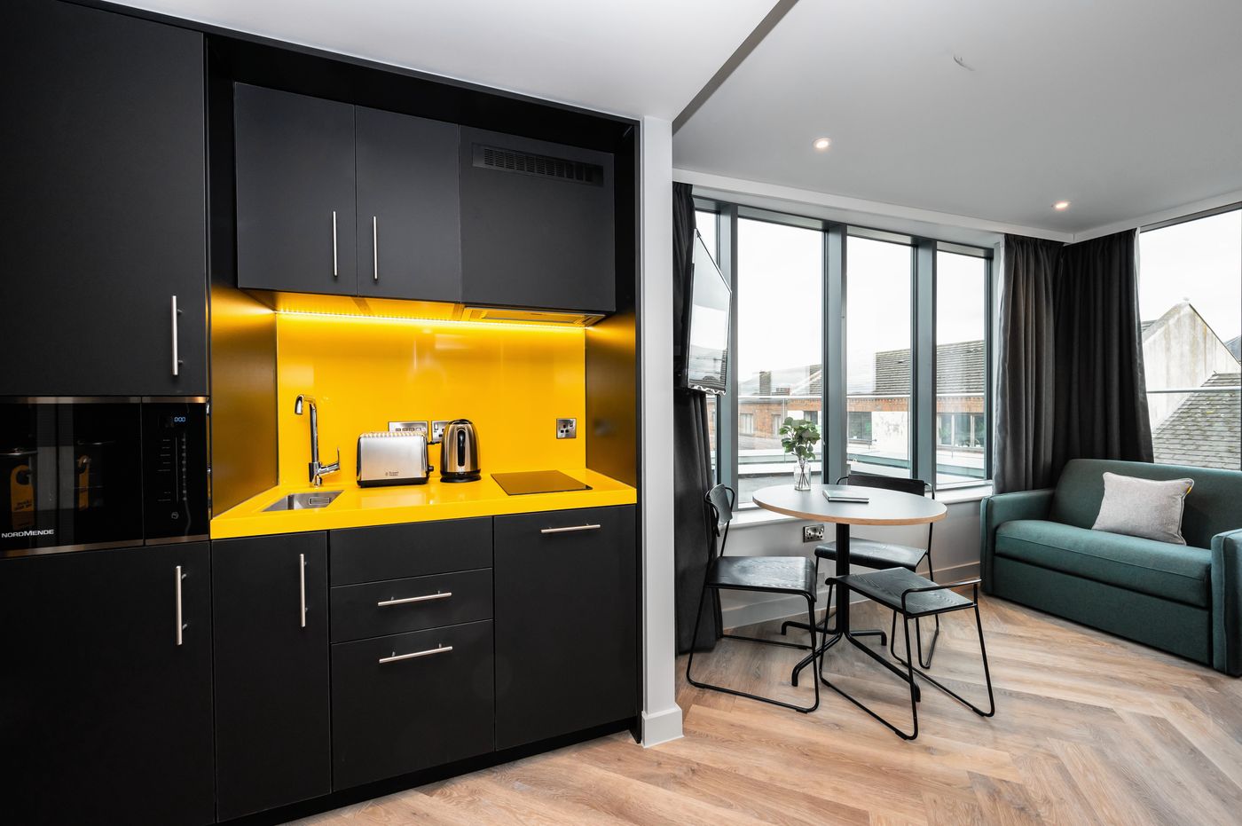 Staycity-Aparthotels-Tivoli-Room-42