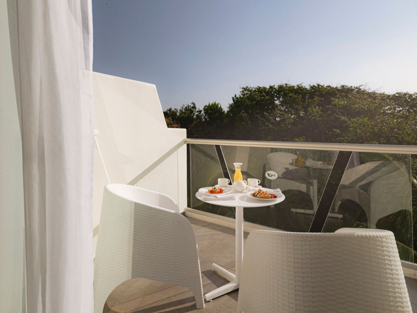 Grand-Sirenis-Riviera-Maya-Resort---Spa-Room-106