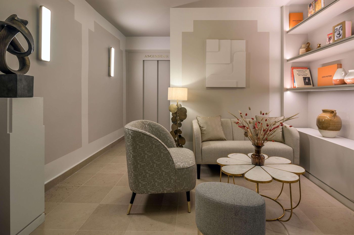 Hotel-Camille-Paris-Gare-De-Lyon-Tapestry-Collection-By-Hilton-Lobby-9