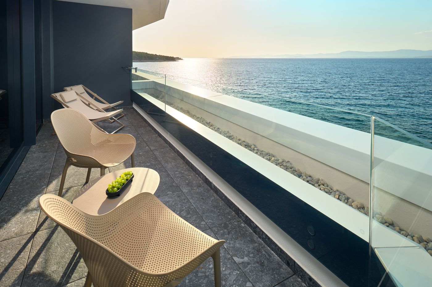 Grand-Hotel-View-Room-54