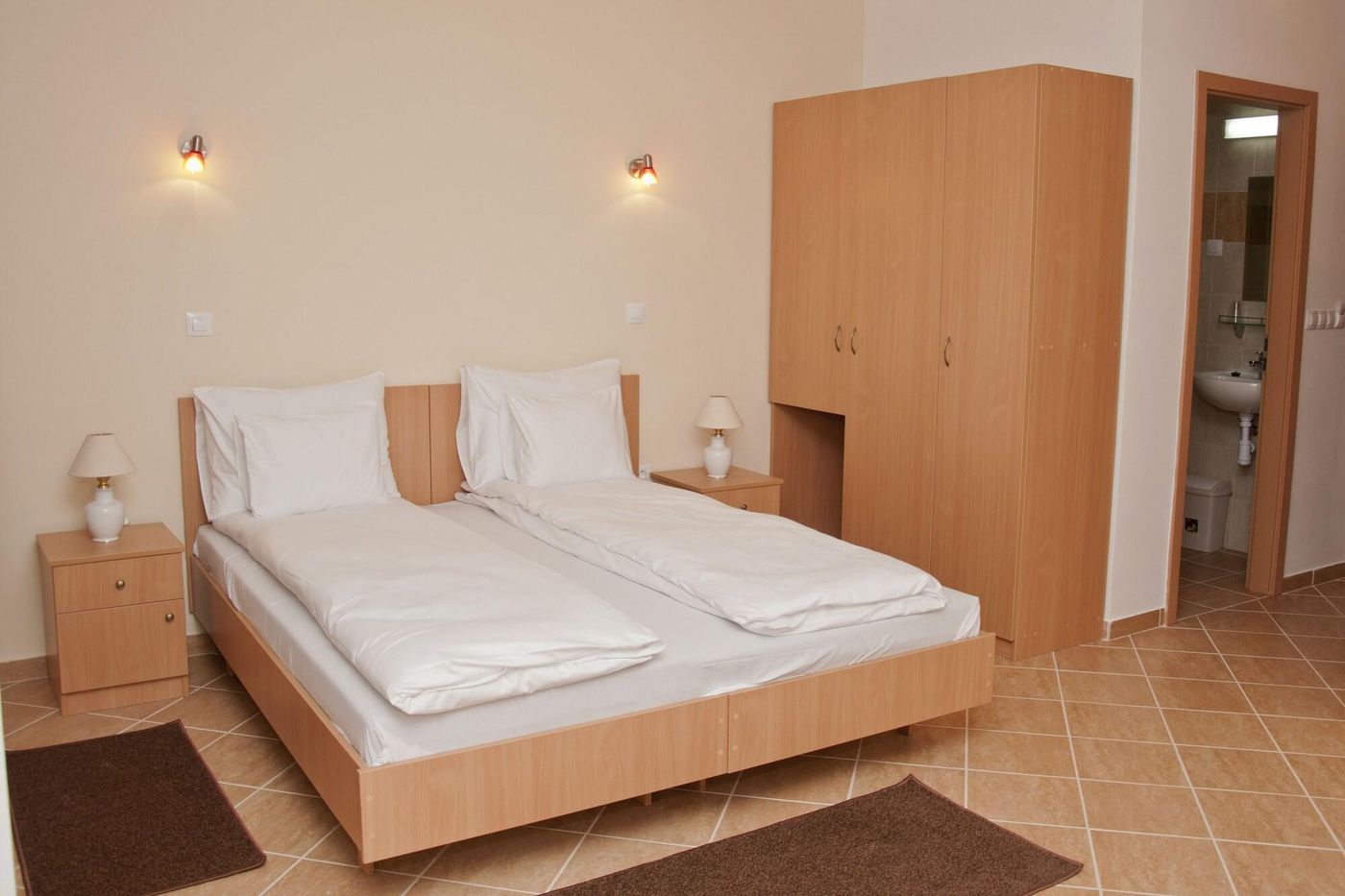 Esprit-Hotel-Budapest-Room-10