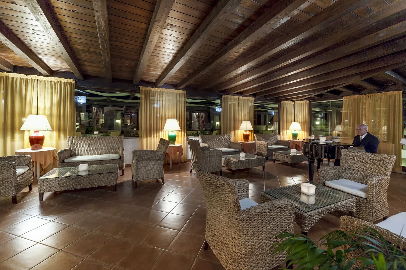 Colonna-Grand-Hotel-Capo-Testa-Bar-29