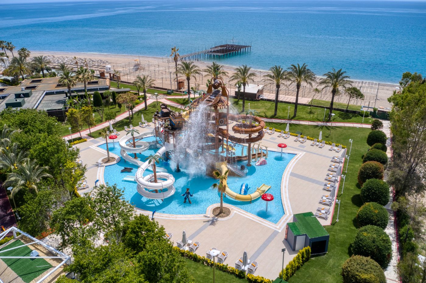 Dobedan-Exclusive-Hotel---Spa-Pool-12