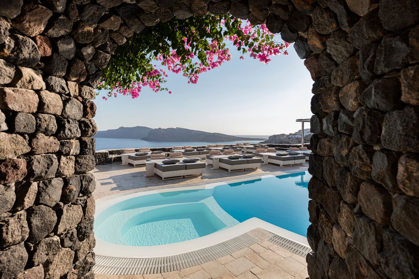 Canaves-Oia-Suites---Adults-Only-Pool-6