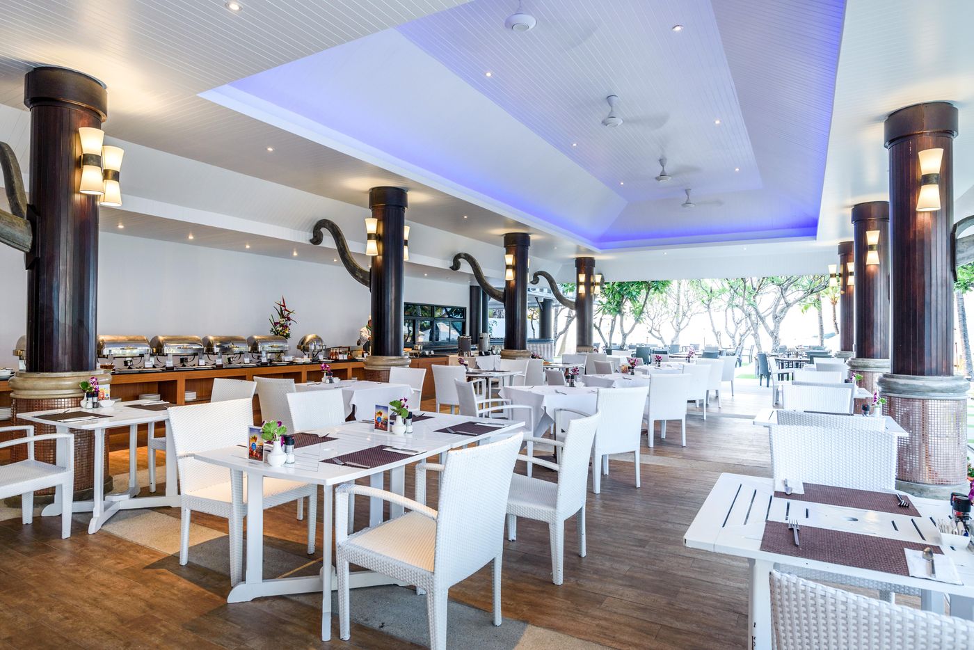 Novotel-Samui-Resort-Chaweng-Restaurant-33