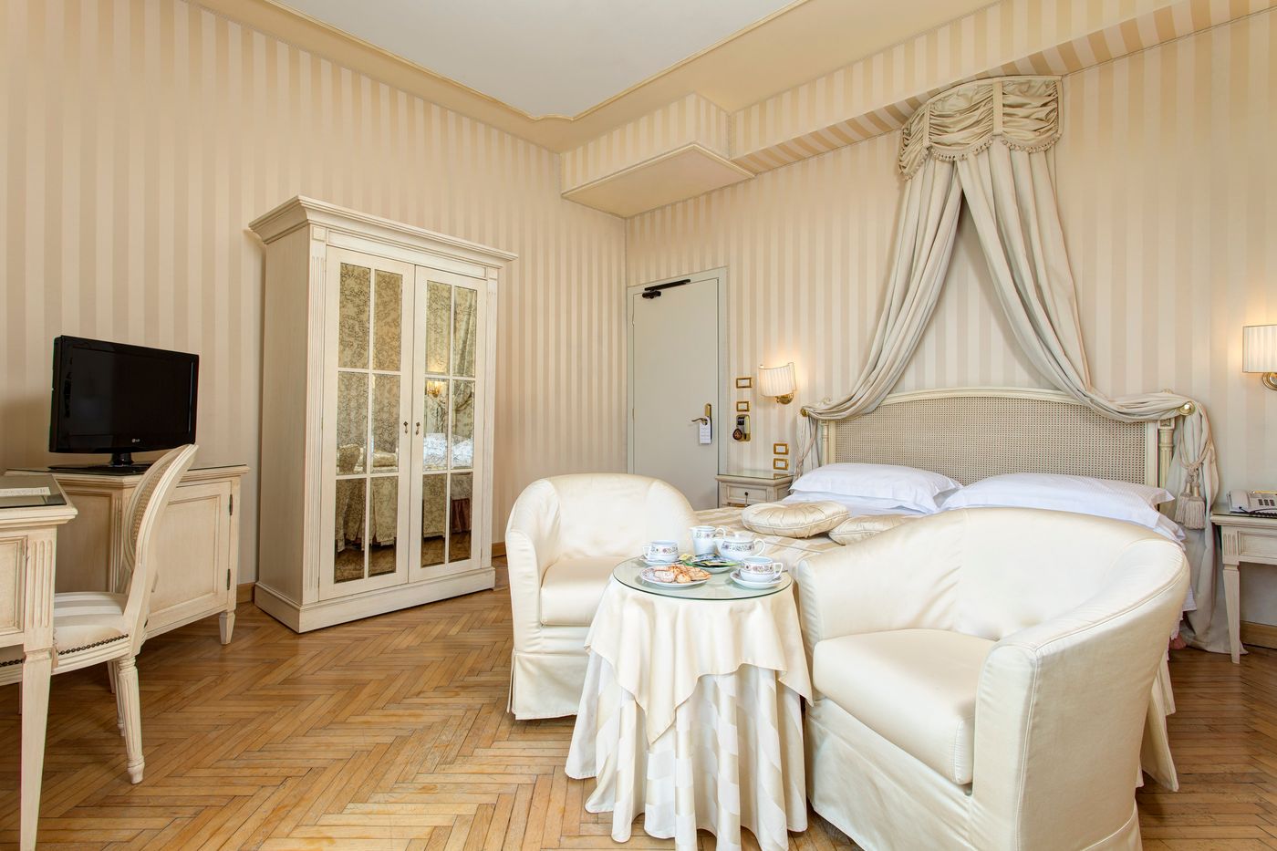 Hotel-Biasutti-Room-19