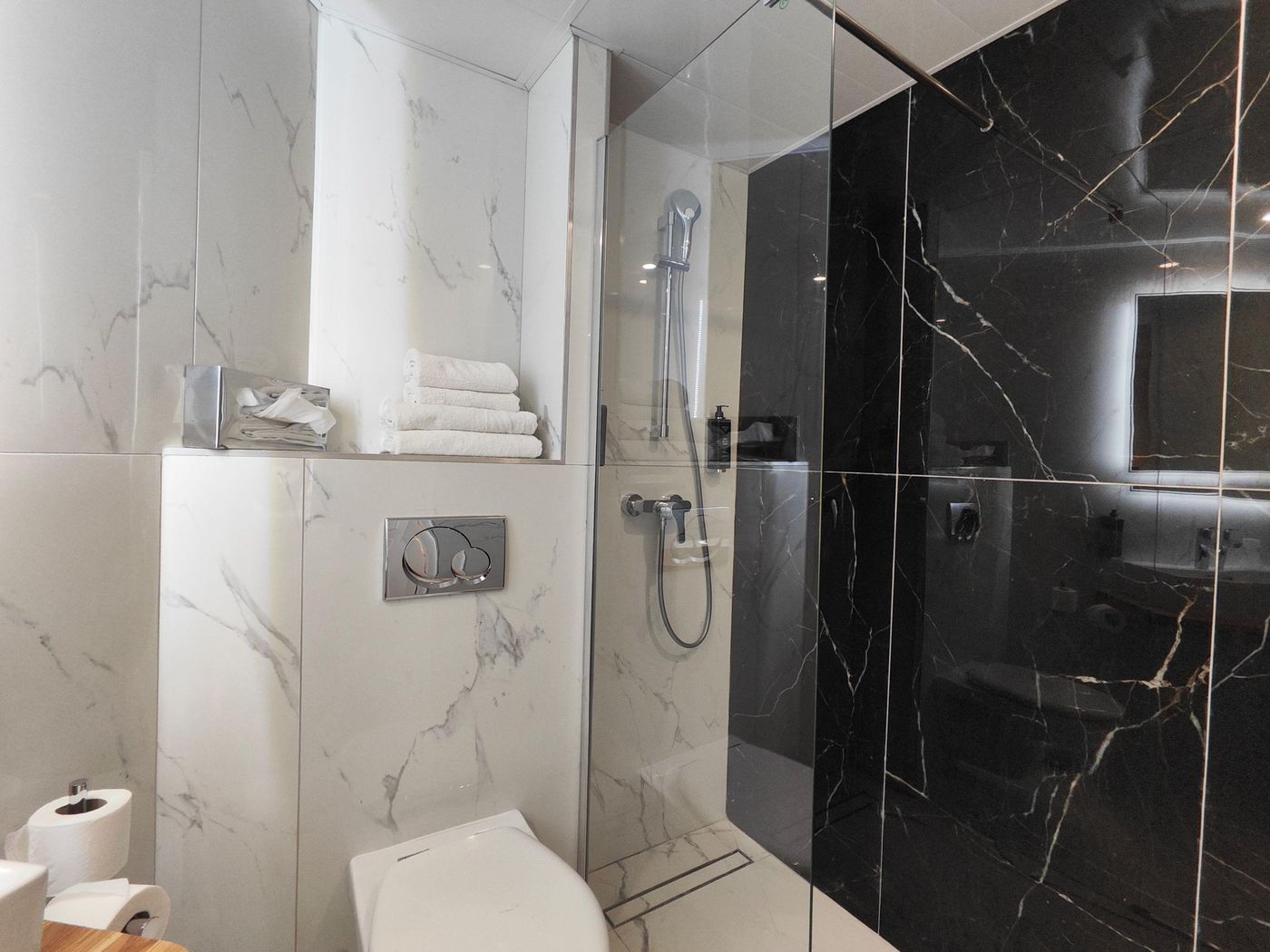 Atelier-Montparnasse-Room-49