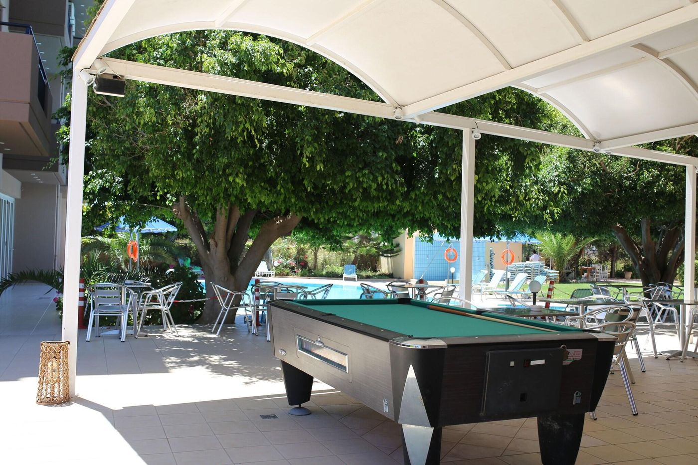 Castro-Hotel-Sports-and-Entertainment-64