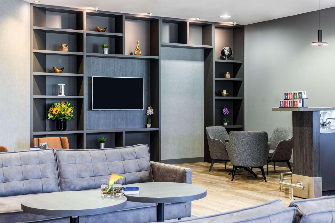 NH-Luxembourg-Airport-Bar-19