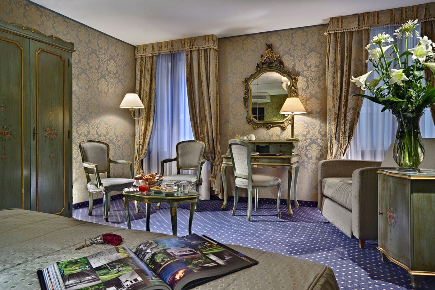 Ca--Rialto-House-Room-2