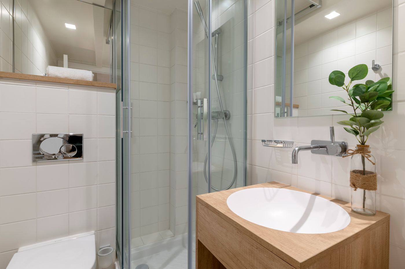 9Hotel-Opera-Room-22