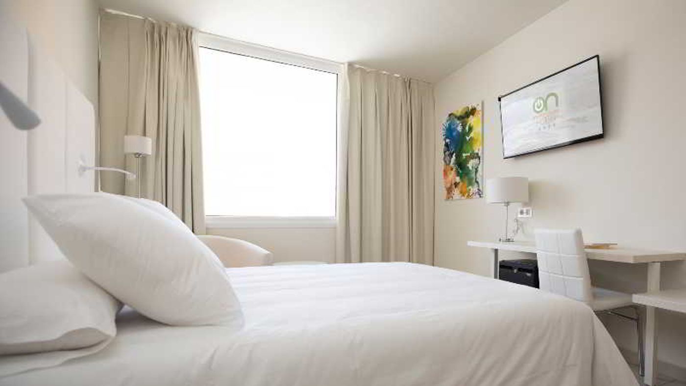 Onhotels-Ocean-Front-Room-32