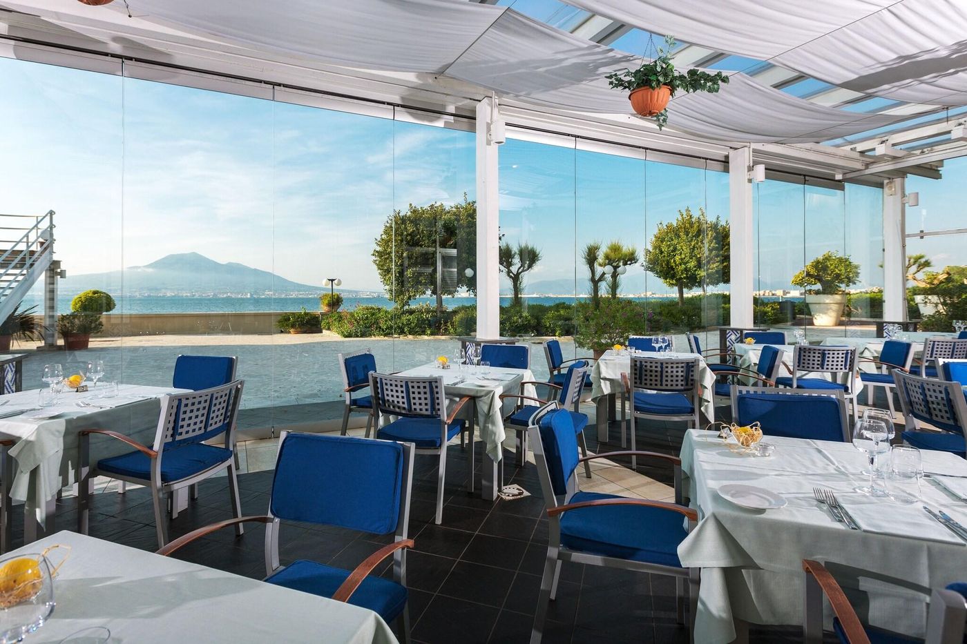 Towers-Hotel-Stabiae-Sorrento-Coast-Restaurant-8