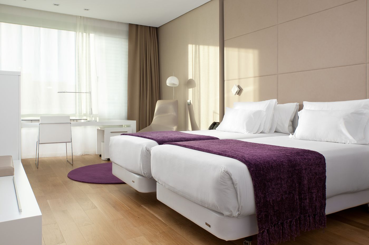 NH-Collection-Madrid-Eurobuilding-Room-46
