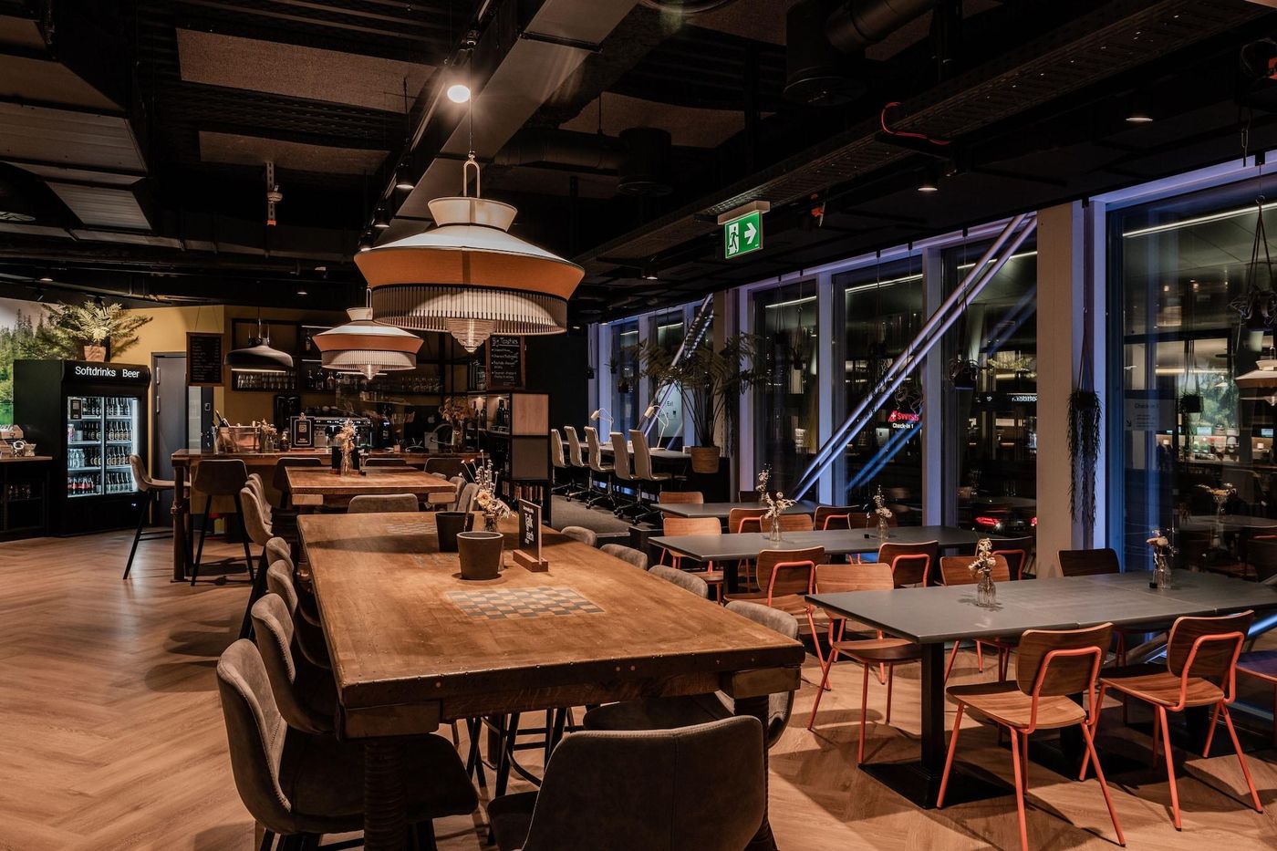 Capsule Hotel - Alpine Garden Zurich Airport-Switzerland-Kloten-Lobby-8