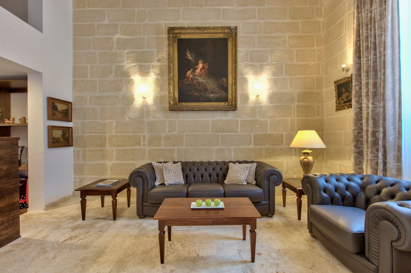 Palazzo-Violetta-Lobby-69