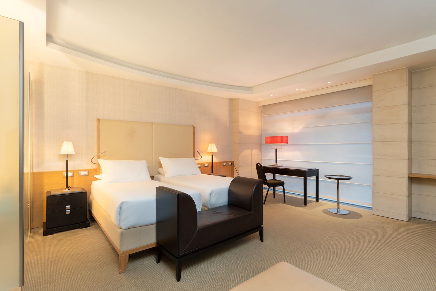 Precise-House-Mantegna-Roma-Room-31