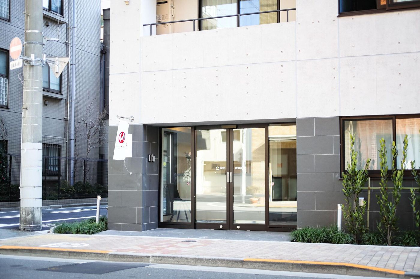 AKARI Ueno Iriya-Japan-Tokyo-General view-1