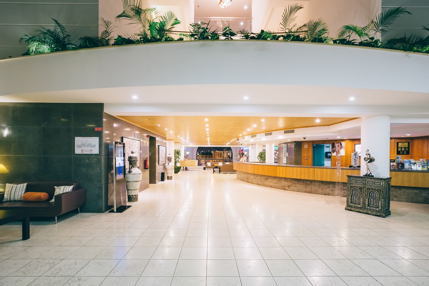 Grand-Muthu-Forte-do-Vale-Lobby-54