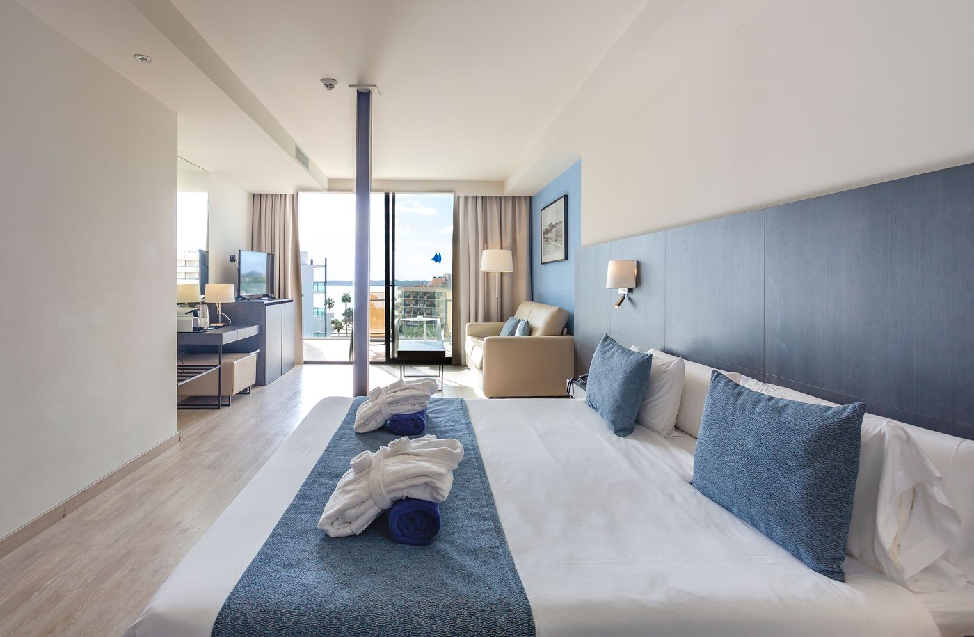 Marins Playa Aparthotel