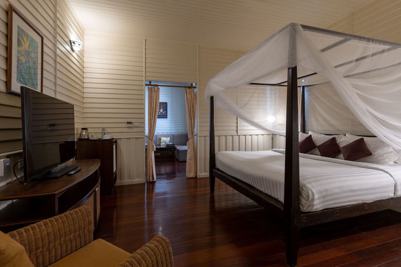 Kalanan-Riverside-Resort-Room-23