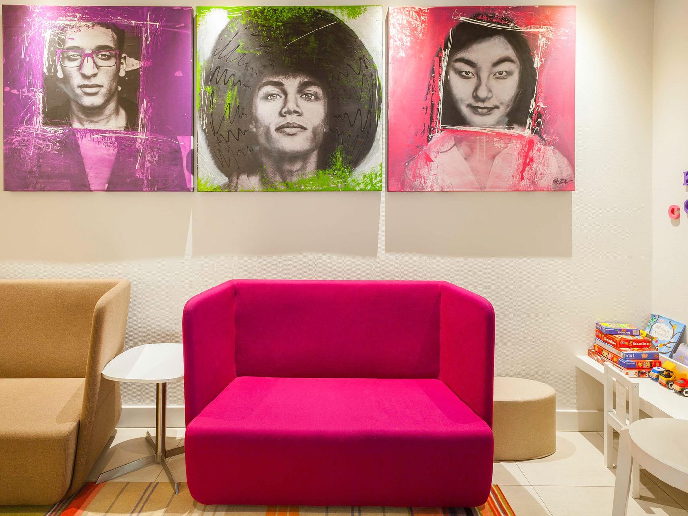 ibis-Styles-Amsterdam-Amstel-Sports-and-Entertainment-67