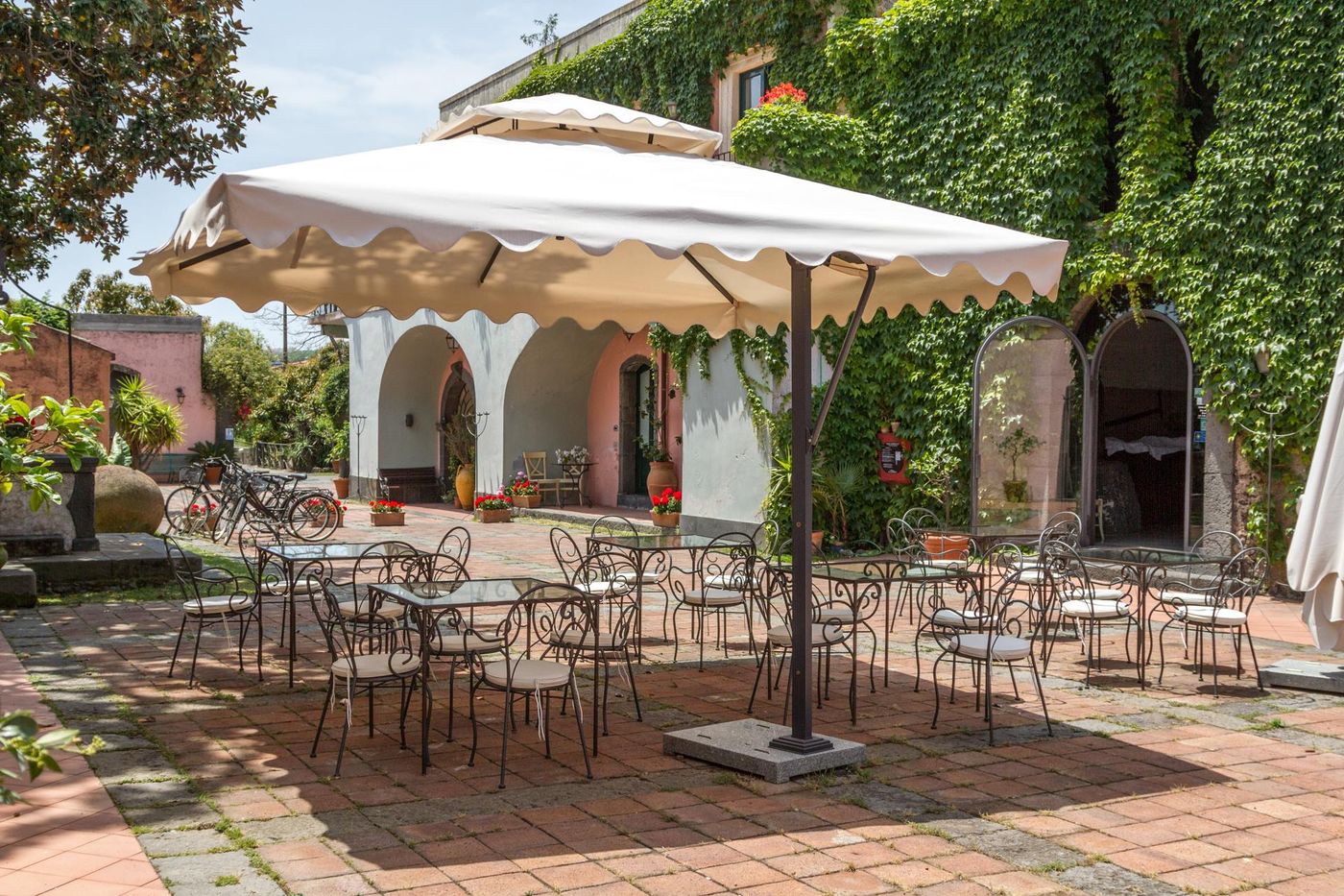 Etna-General-view-15