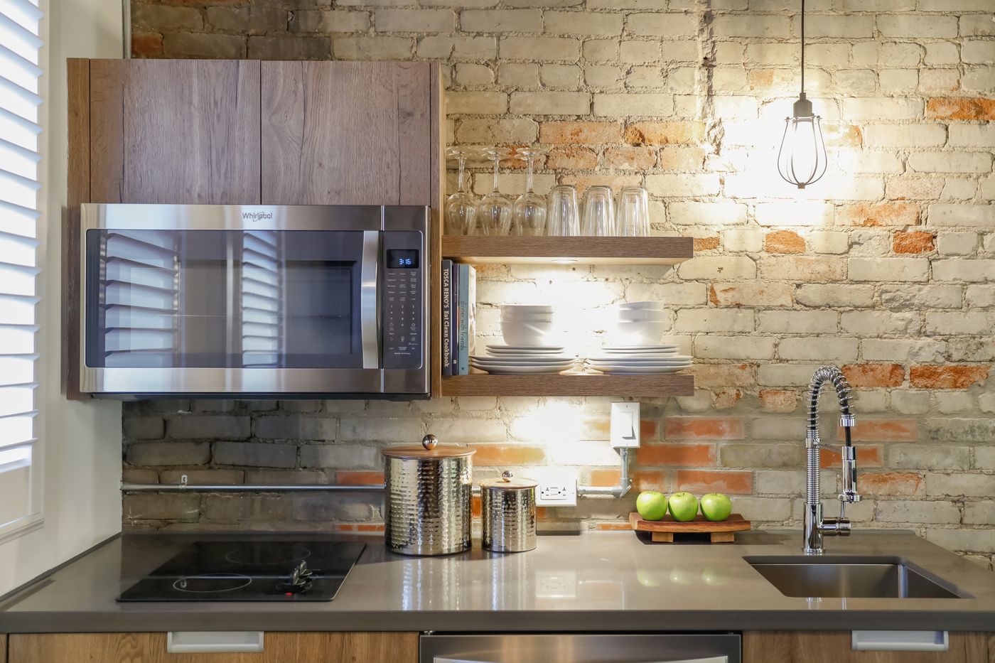 Thewestlake-Canada-Toronto-Room-6