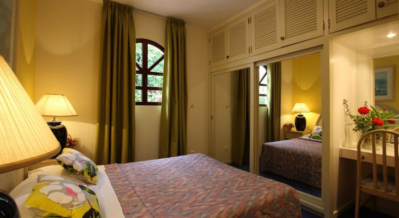 Canico-Bay-Club-Room-15