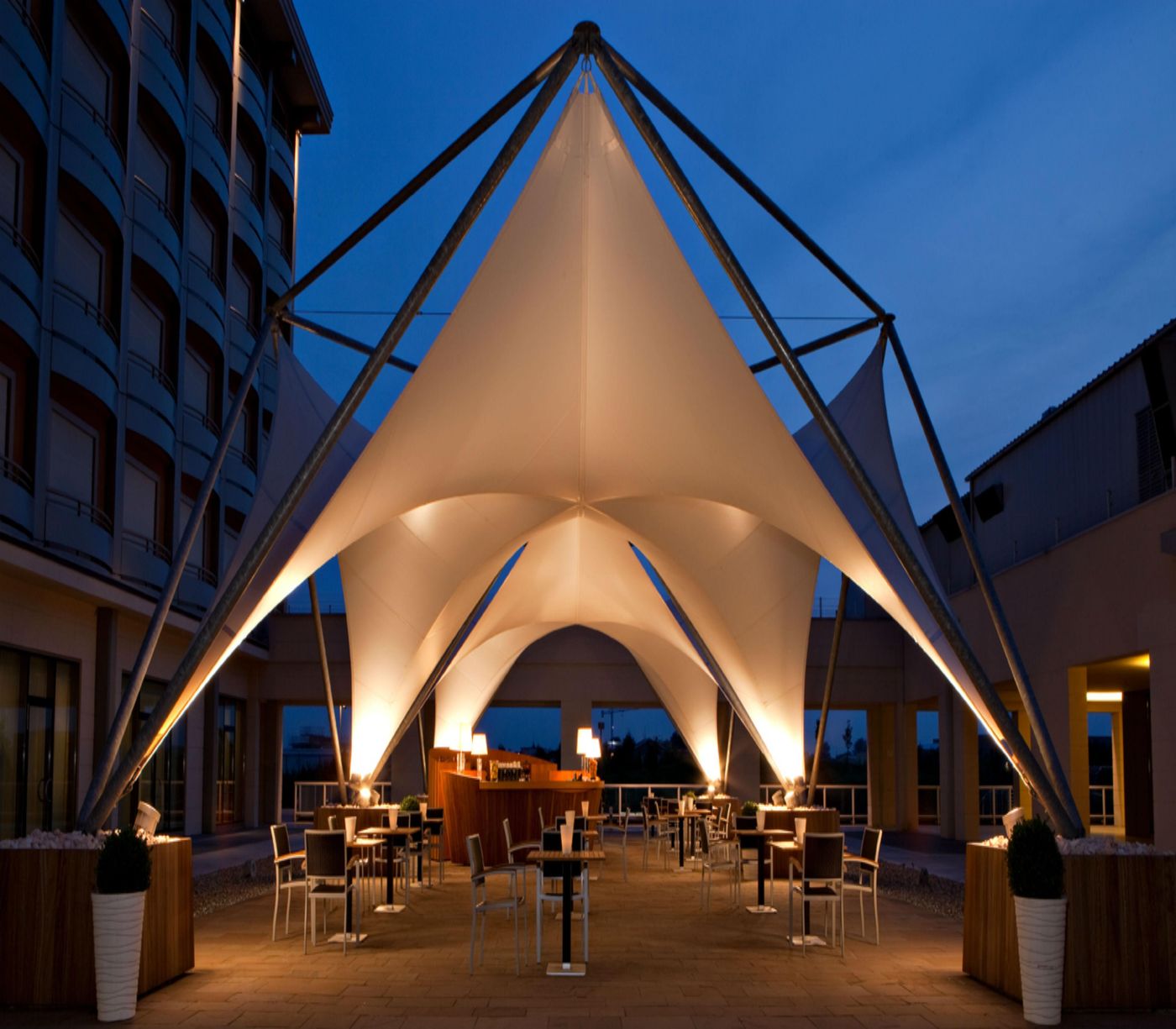 Unahotels-Expo-Fiera-Milano-Terrace-41