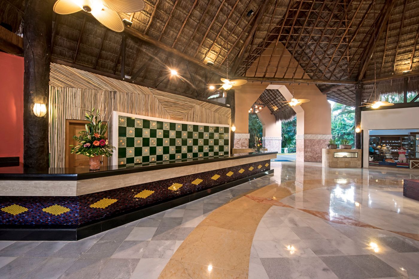 Iberostar-Cozumel-All-Inclusive-Lobby-47