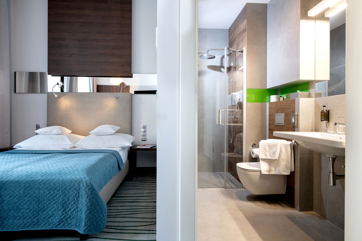 Plaza-Boutique-Hotel-Room-28