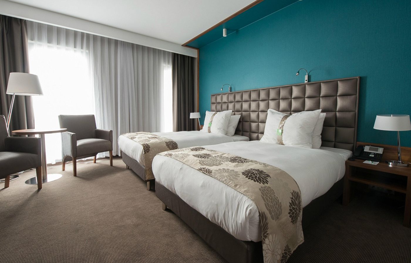 Holiday-Inn-Krakow-City-Centre-Room-25