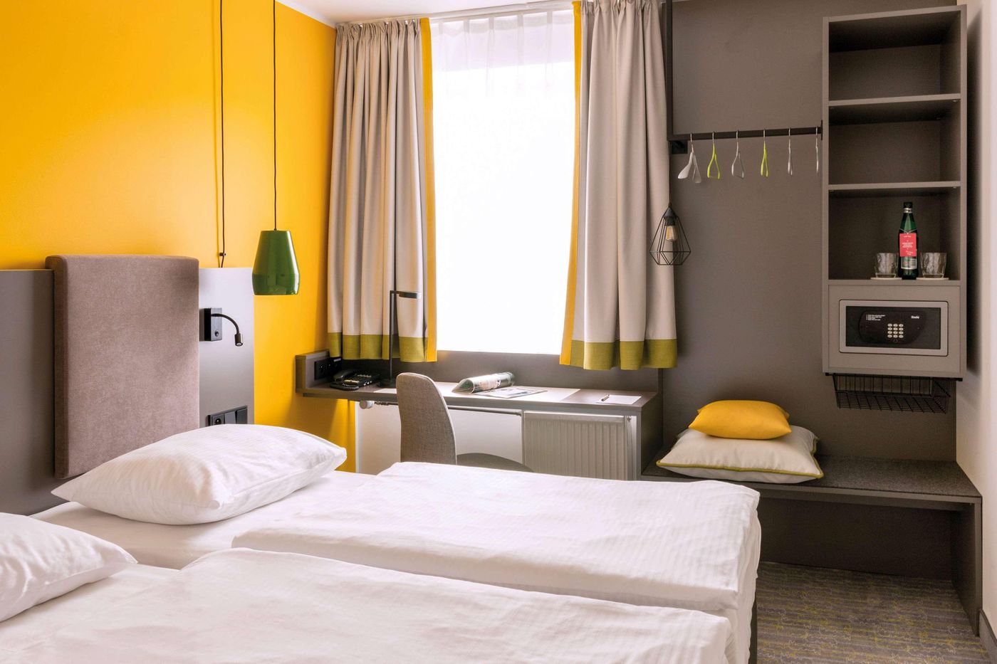 Vienna-House-Easy-by-Wyndham-Cracow-Room-6