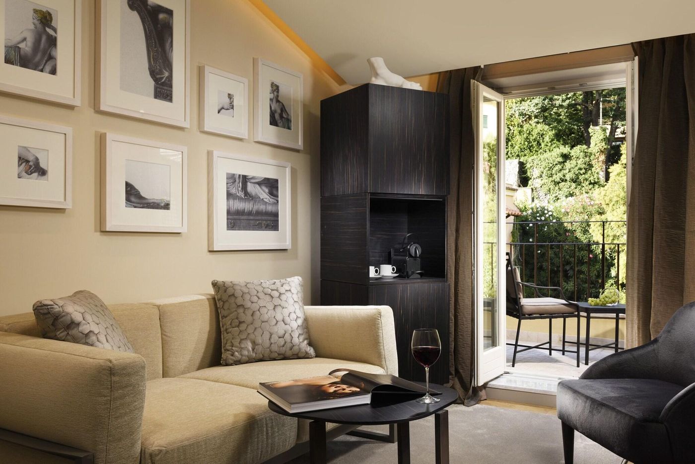 Margutta-19---Small-Luxury-Hotels-Of-The-World-Room-12