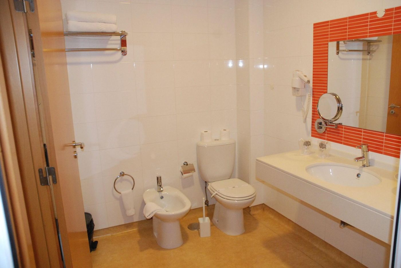 Hospedaria-Recome-ar-Room-41