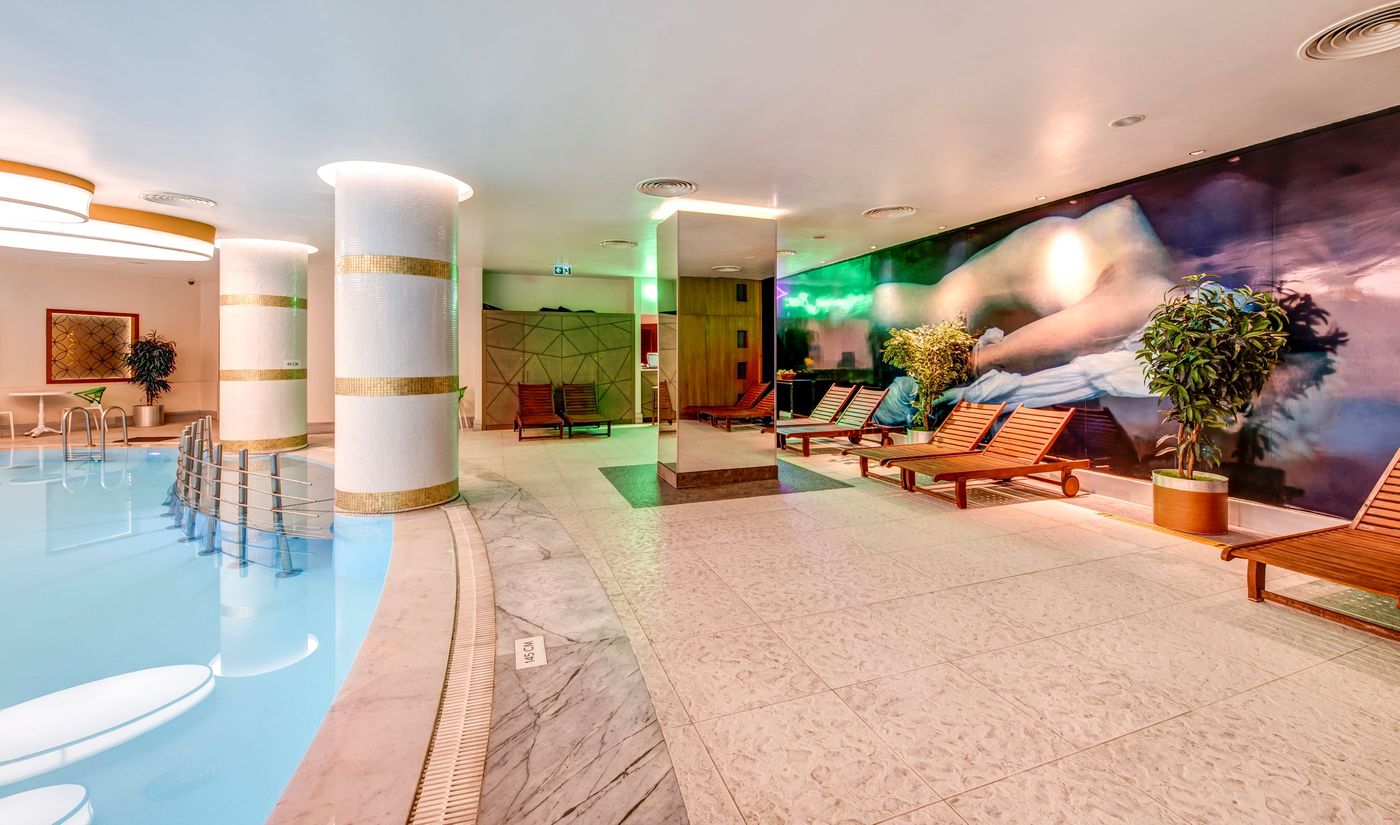 The-Elysium-Taksim-Istanbul-Pool-61