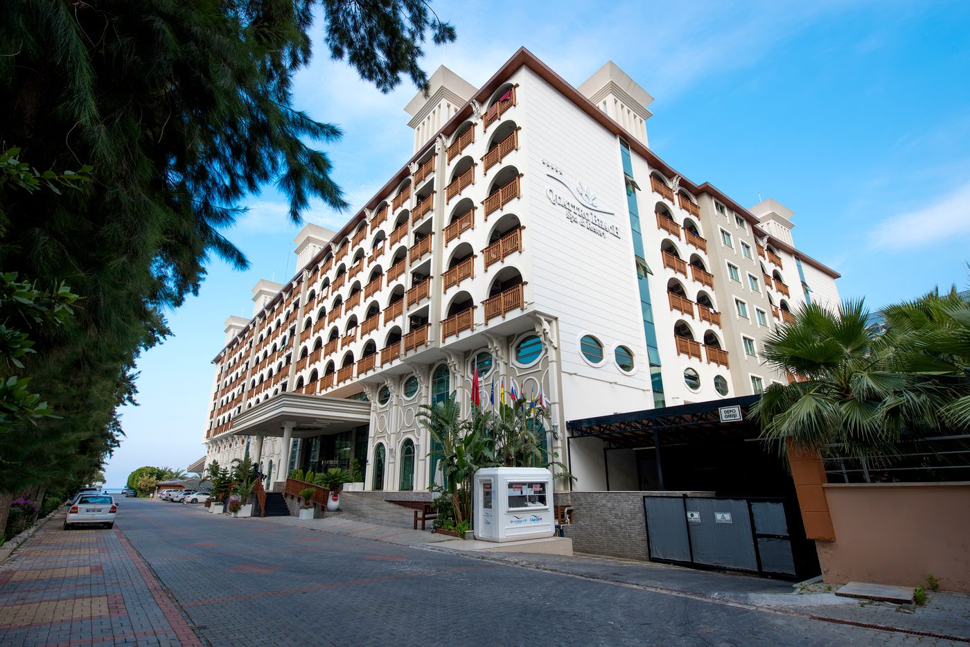 Quattro-Beach-Spa---Resort-Hotel-General-view-17