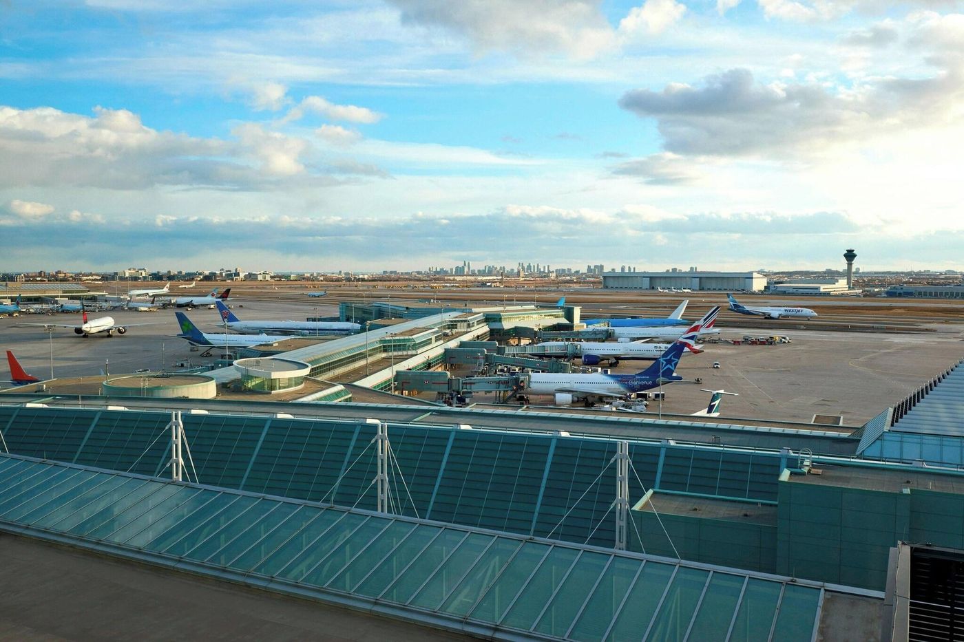 Sheraton Gateway Hotel In Toronto Int'L Airport-Canada-Toronto-General view-6