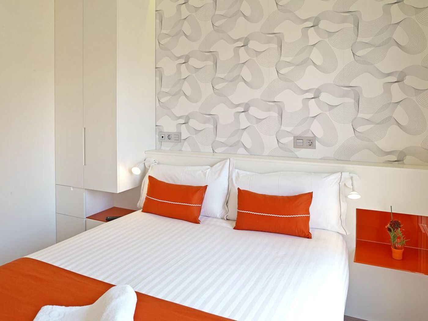 Hostemplo-Spain-BARCELONA -General view-10