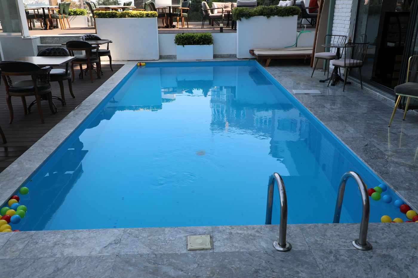 Loop Hotel Bosphorus-Turkey-Beyoglu-Pool-1