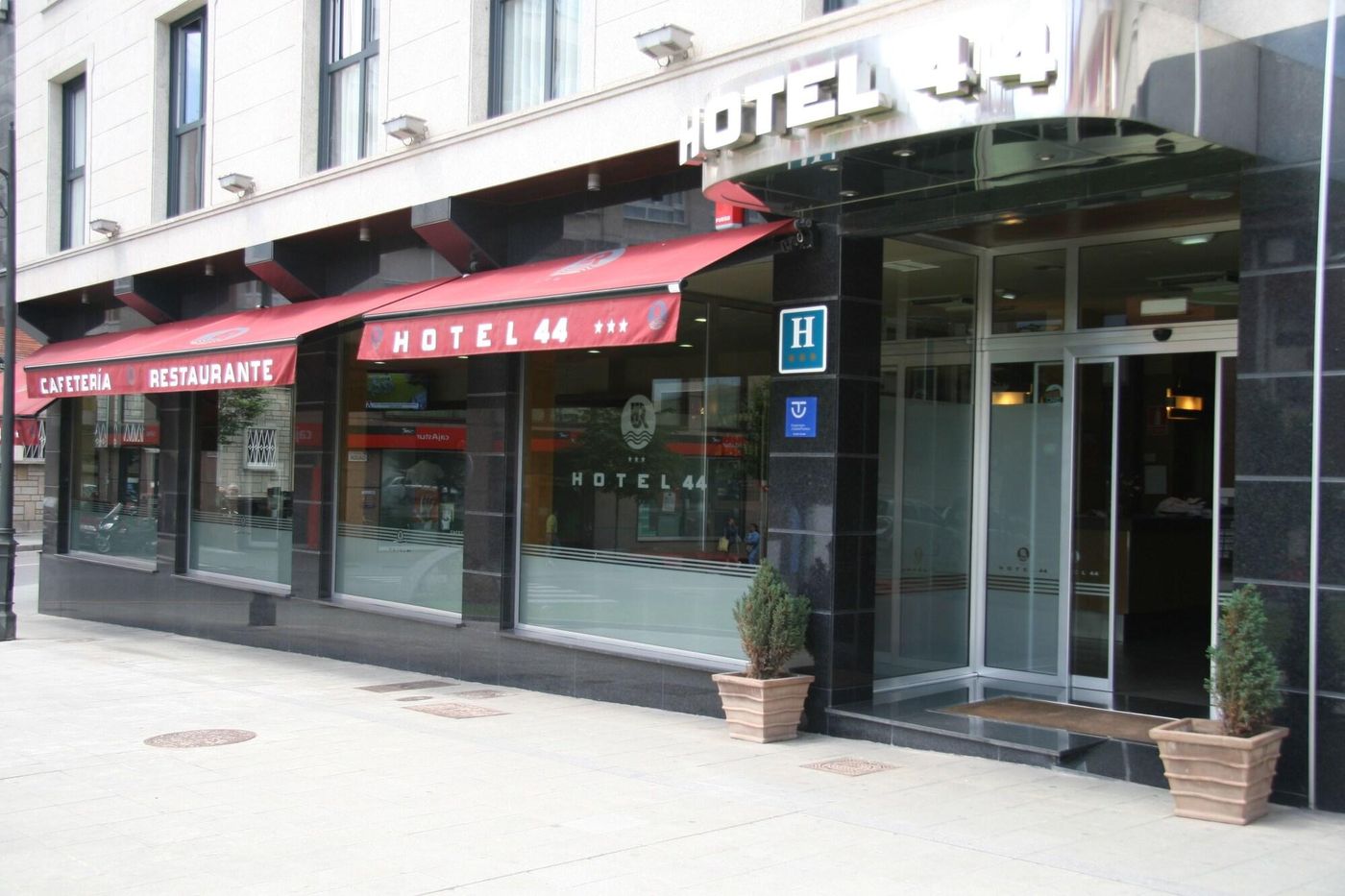 Hotel 44-Spain-GIJON-General view-3