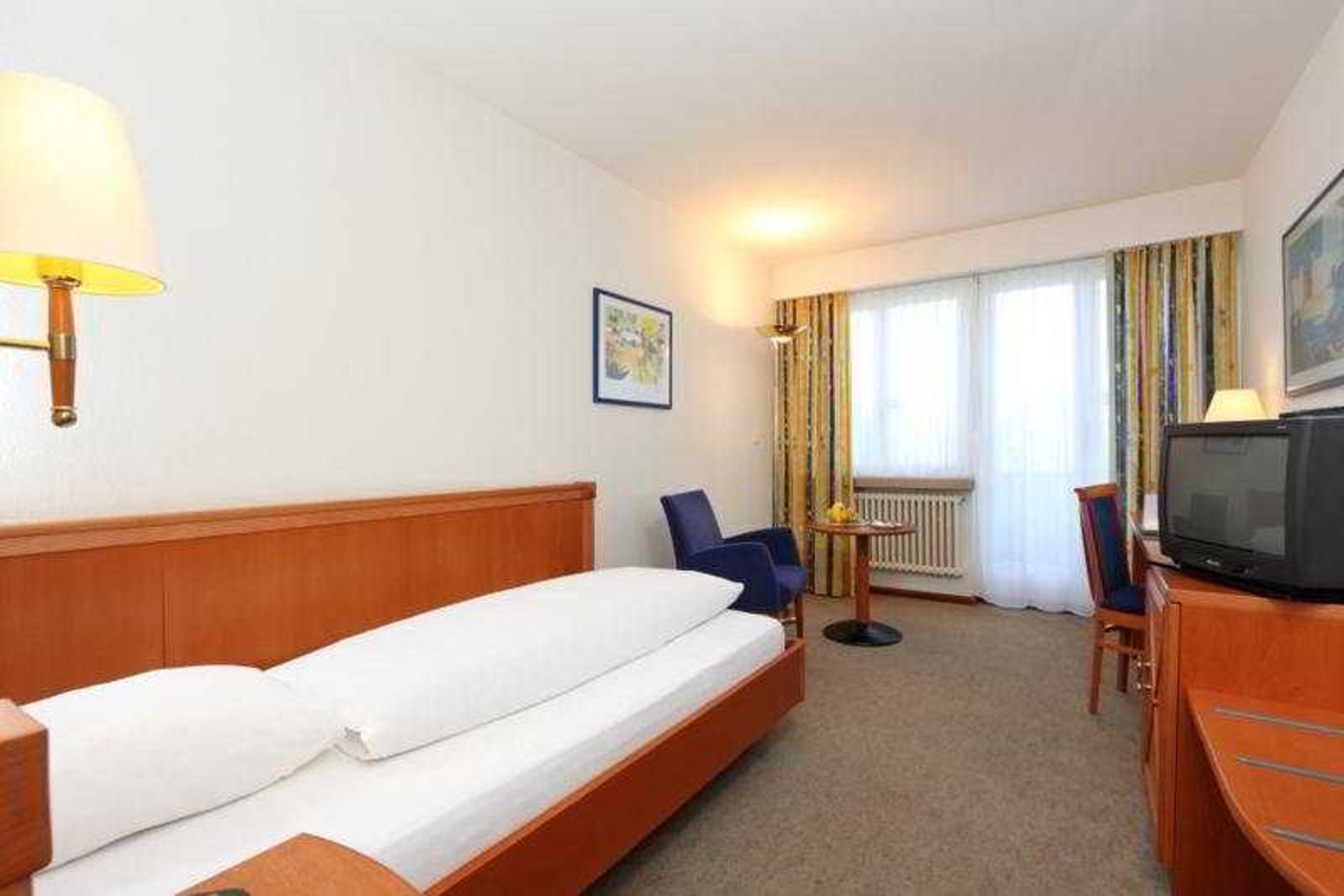 Schiff am Rhein-Switzerland-RHEINFELDEN / BASEL-Room-5