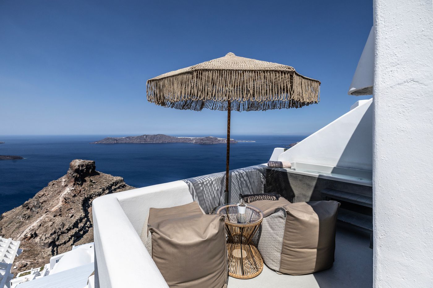 El-Verano-Collection-Santorini-Room-91