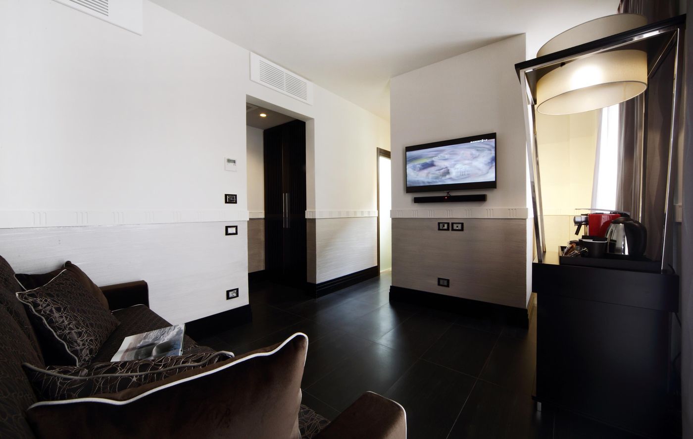 Unica-Suites-Roma-Room-39