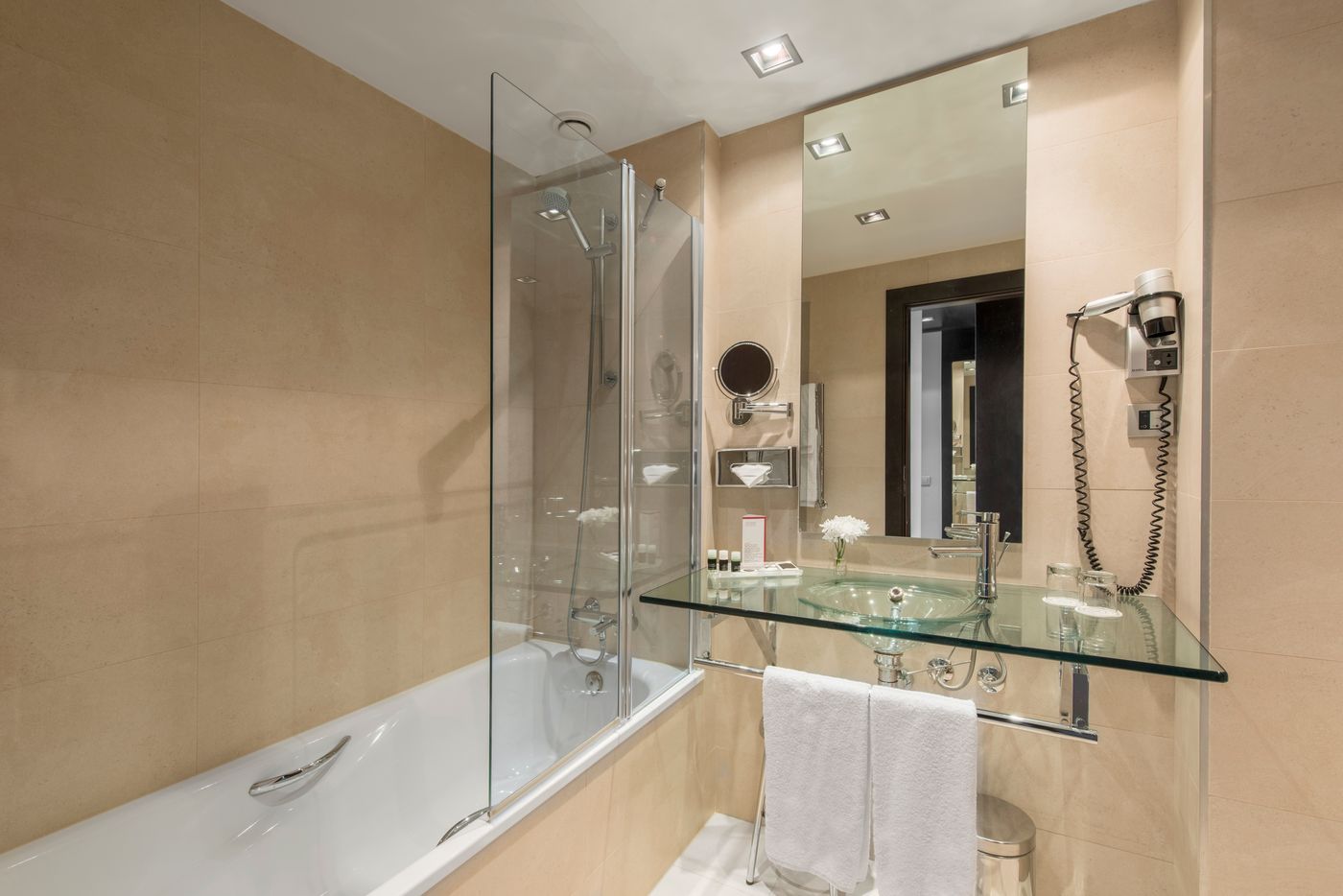 NH-Puerto-de-Sagunto-Room-39